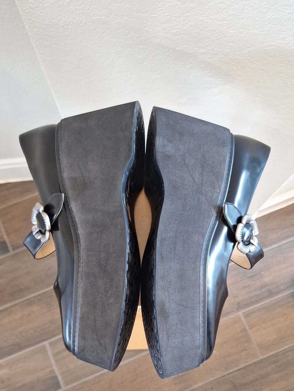 NWOB Coach Tea Rose Platform Mary Jane Shoes Black and Silver Witchy Size 10 - Picture 7 of 9